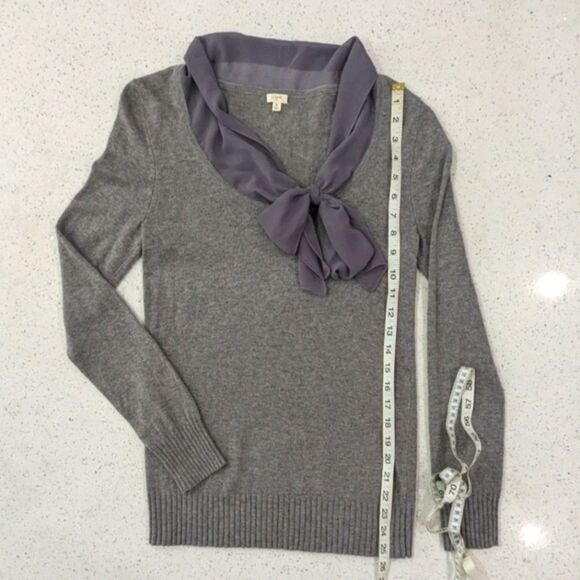J. Crew Gray Merino Wool Cashmere Blend Top Sweater Chiffon Bow Tie Neck Fall S - Picture 5 of 9